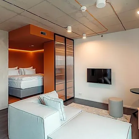 Honest Ricany Hotel 4*